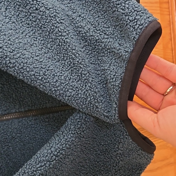 Under Armour Loose Fitting Mission Mens Boucle Swacket size XL - Picture 4 of 11